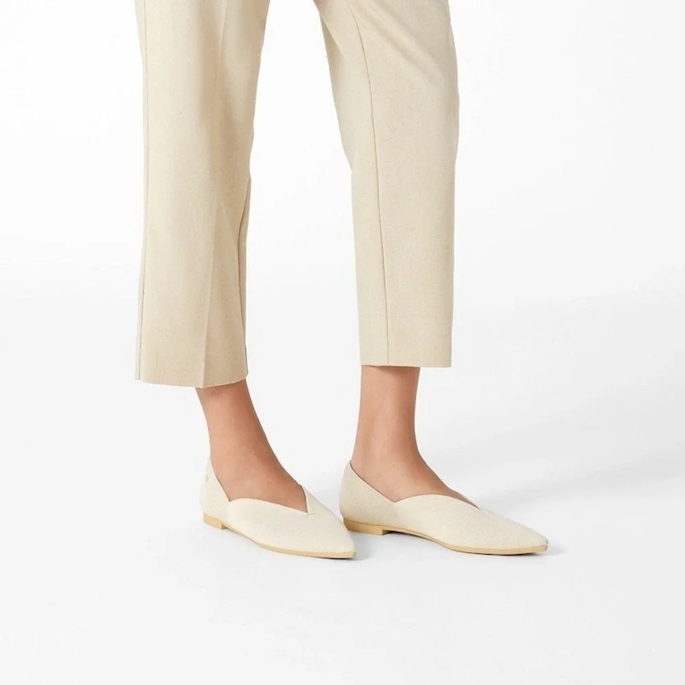 VIVAIA Pointed-Toe V-Cut Flats EU 40 / US 9 - Picture 2 of 8